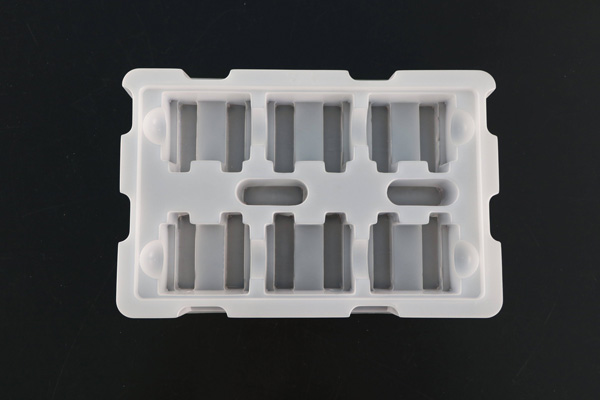 電(diàn)池吸塑托盤(pan)-蕪湖吸塑托(tuo)盤-方立吸塑(su)包裝