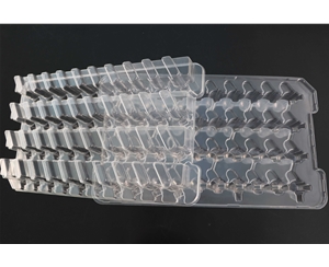 汽車零(líng)部件吸塑(sù)包裝